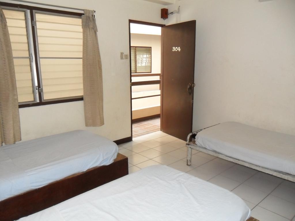 Chiangmai Inn Guesthouse Chiang Mai Exterior photo